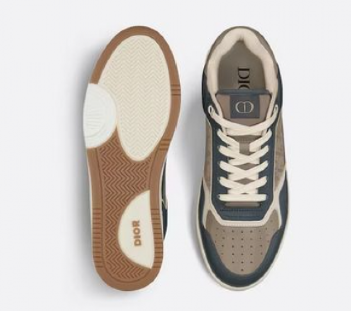 D10R B27 SNEAKER