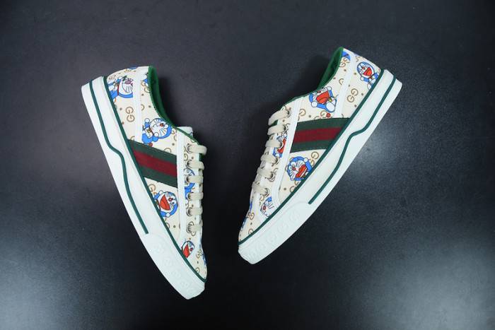 G*u*i sneaker