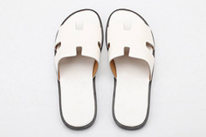 HERM*S SLIPPERS