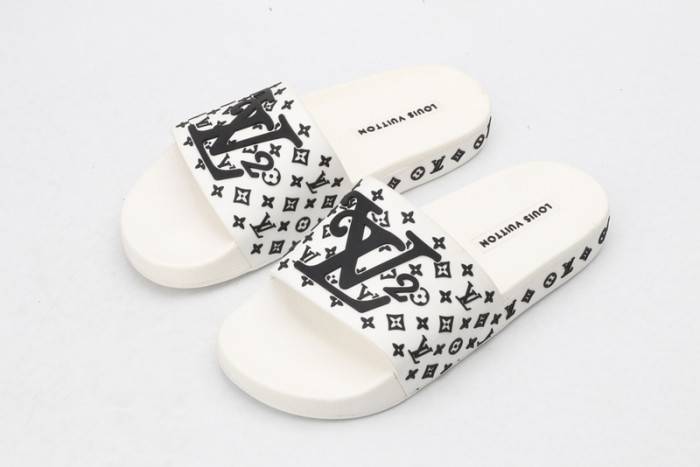 Loui Vuitto SLIPPERS