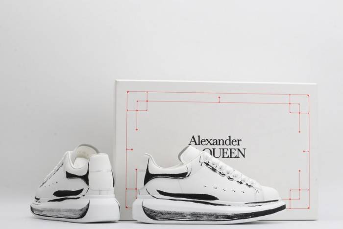 MQ Sneakers
