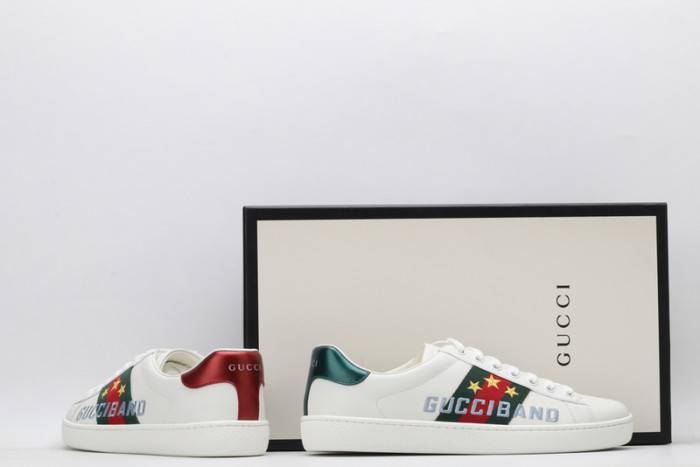 G*u*i ace embroidered low-top sneaker 603693 0fi10 9069
