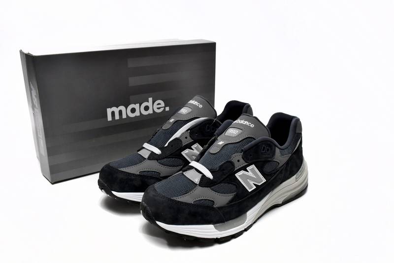 New Balance 992 Navy Grey