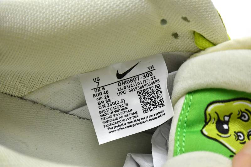 Nike Dunk Low Green Apple