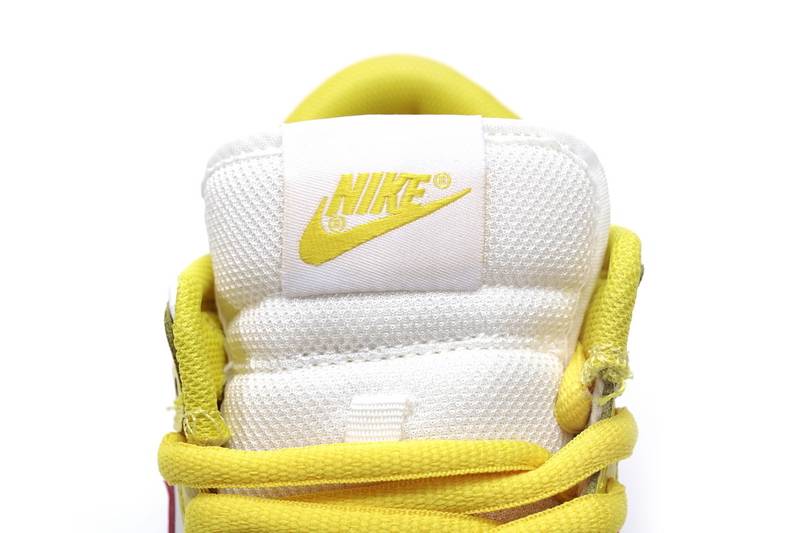 Nike Dunk Low Samba