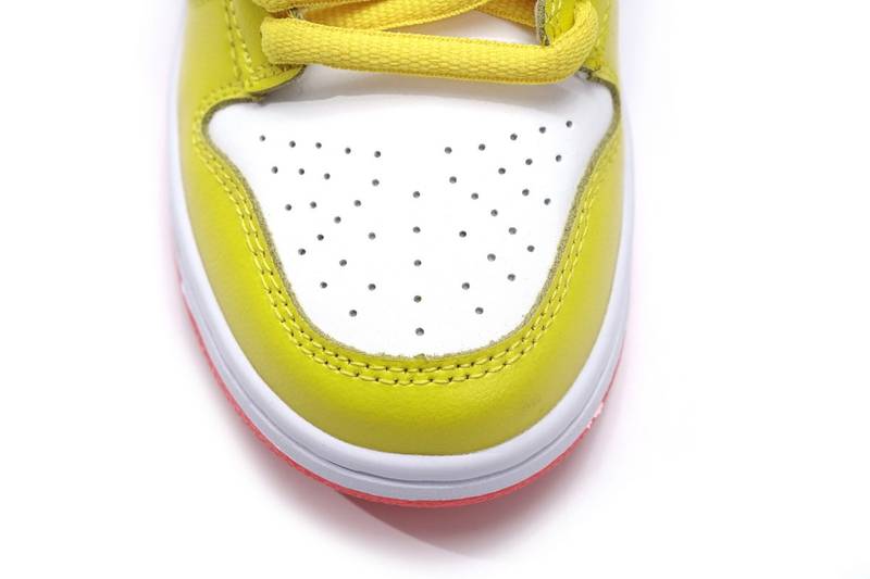 Nike Dunk Low Samba