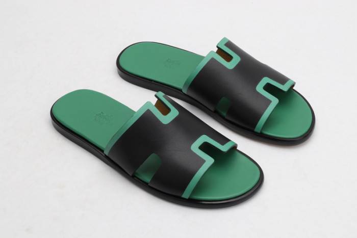 HERM*S SLIPPERS