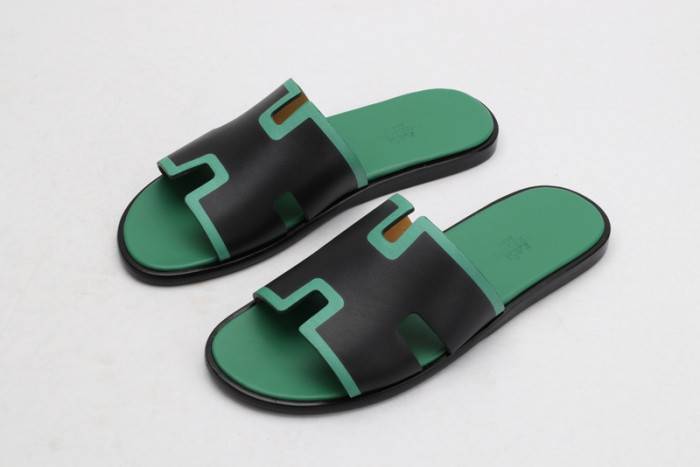 HERM*S SLIPPERS
