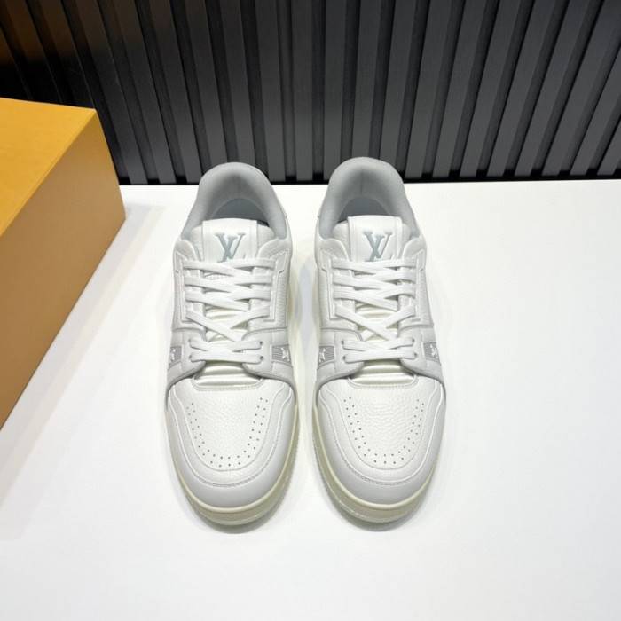 LOUI VUITTO SNEAKER