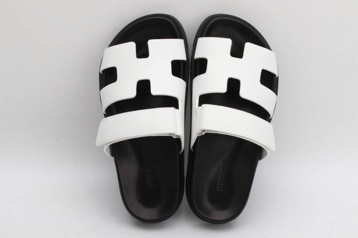 HERM*S SLIPPERS