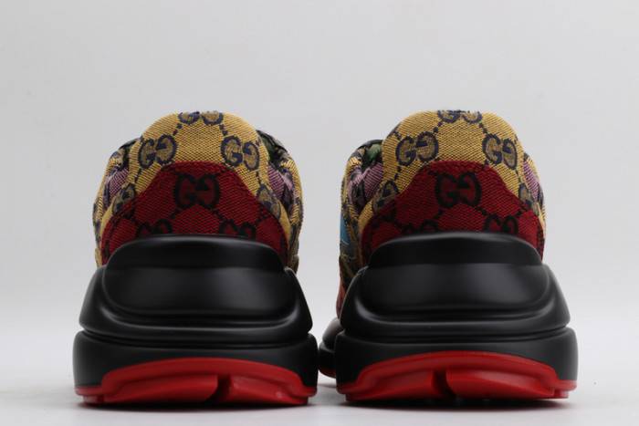 G*u*i sneaker