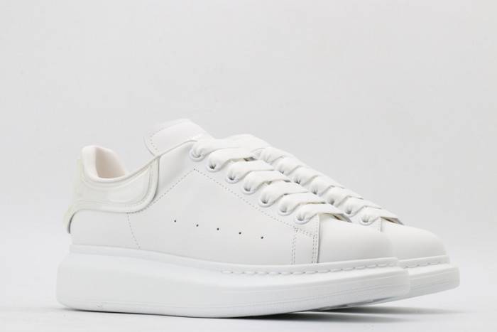 MQ Sneakers