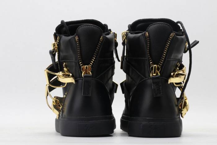 GZ SNEAKER