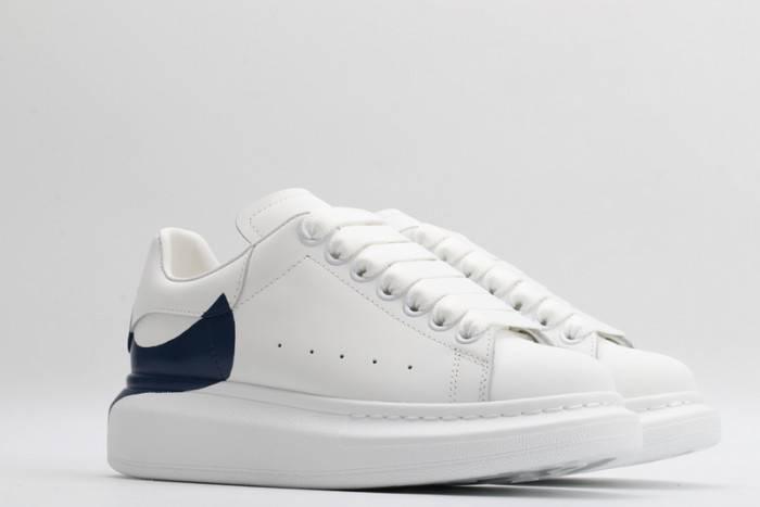 MQ Sneakers