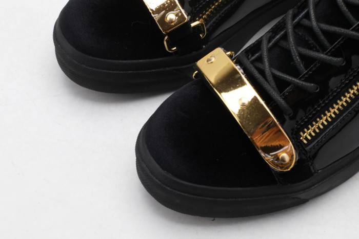 GZ SNEAKER