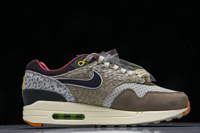 Air Max 1 ’87 Luxe University of Oregon PE 2024 HQ2639-100