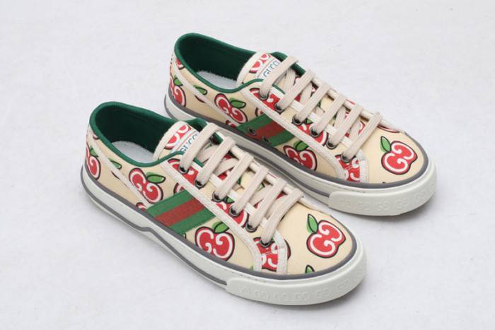 G*u*i sneaker 123-2