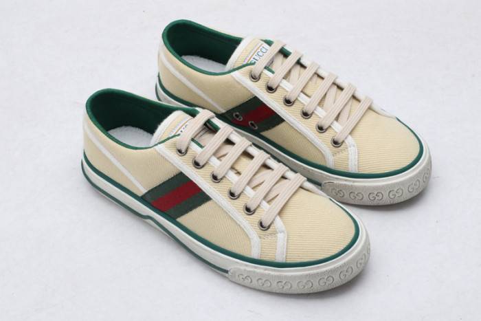 G*u*i sneaker 123-3