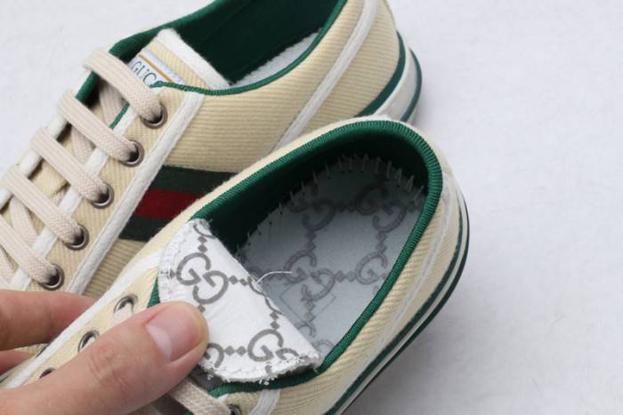G*u*i sneaker 123-3