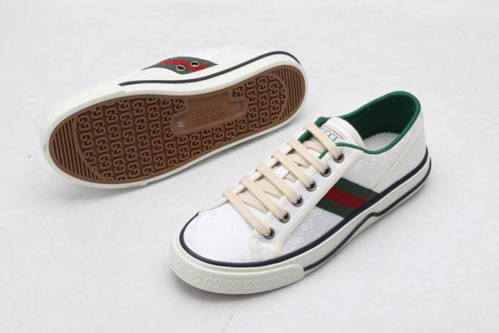 G*u*i sneaker 123-4