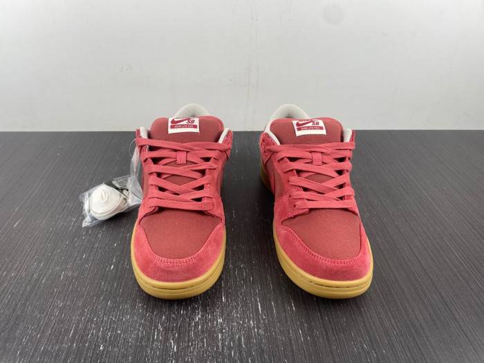 Nike Dunk Low SB Adobe DV5429-600