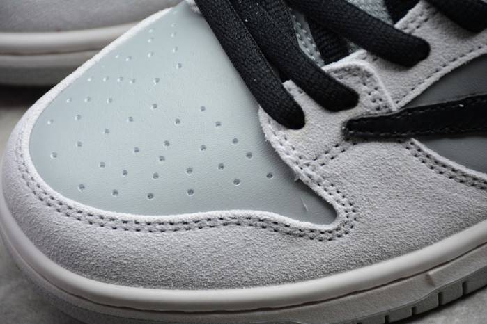 Travis Scott x PlayStation x NK SB Dunk Low BQ6817-101