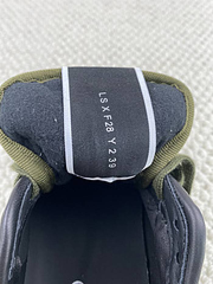 VALE·NTI·NO· Sneakers VS009