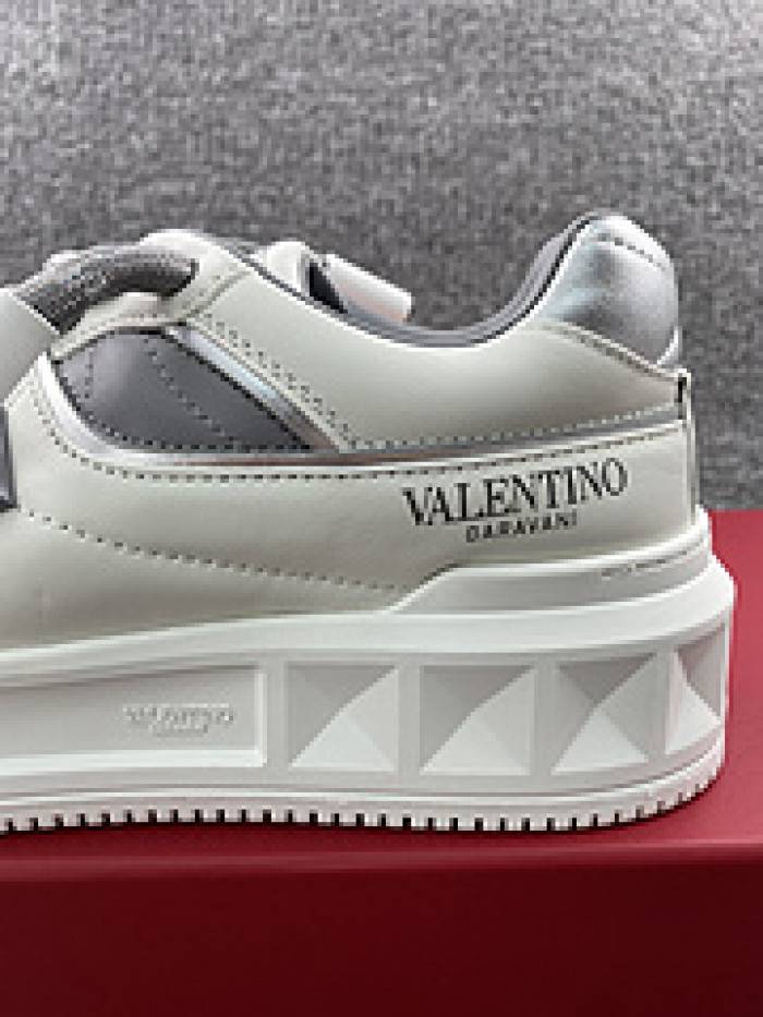 VALE·NTI·NO· Sneakers VS015