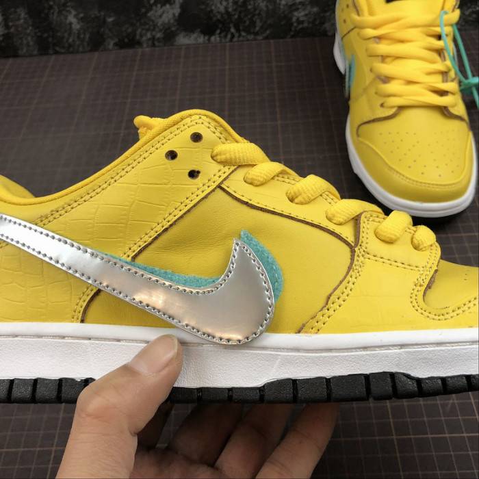 nike sb dunk low Di*m*nd s*pply co canary Di*m*nd (friends and family) bv1310-700